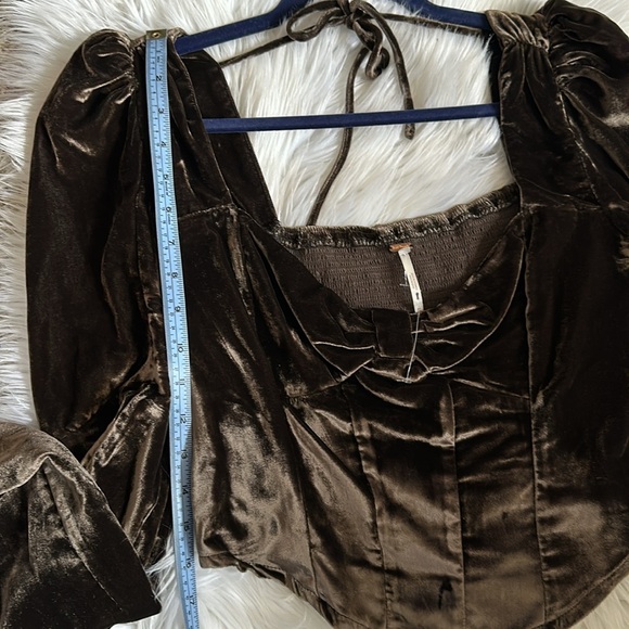 NEW FREE PEOPLE VELVET LONG SLEEVE TOP - Picture 10 of 11